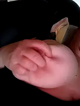 Snapshot of poussychats chatting on 01.19.25 poussychats online show from 01.19.25