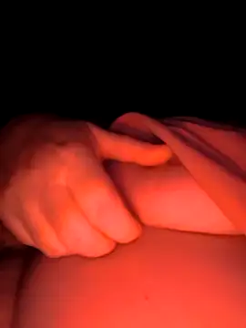 Snapshot of poussychats chatting on 09.27.25 poussychats online show from 09.27.25