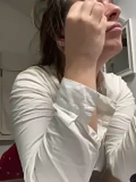 lyajoliee online show from 03.14.26