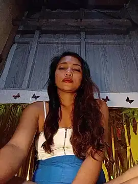 Snapshot of prettybella4u chatting on 06.08.26 prettybella4u online show from 06.08.26