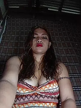 Snapshot of prettybella4u chatting on 07.15.26 prettybella4u online show from 07.15.26