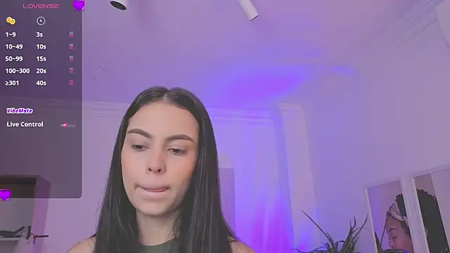 Aleejaa   online show from 11.08.25