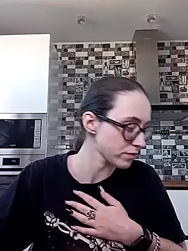 Snapshot of MartiniiSelenna chatting on 01.20.25 MartiniiSelenna online show from 01.20.25
