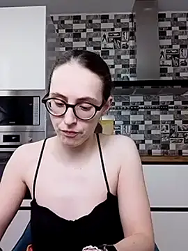 Snapshot of MartiniiSelenna chatting on 01.22.25 MartiniiSelenna online show from 01.22.25