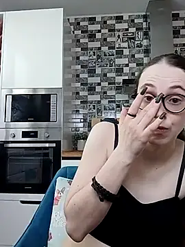 Snapshot of MartiniiSelenna chatting on 01.30.25 MartiniiSelenna online show from 01.30.25