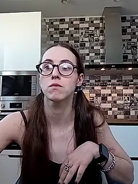 Snapshot of MartiniiSelenna chatting on 02.13.25 MartiniiSelenna online show from 02.13.25