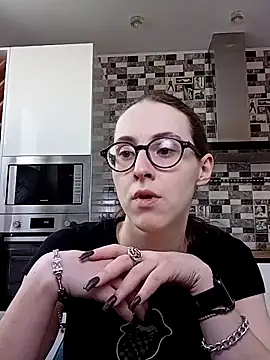 Snapshot of MartiniiSelenna chatting on 02.16.25 MartiniiSelenna online show from 02.16.25