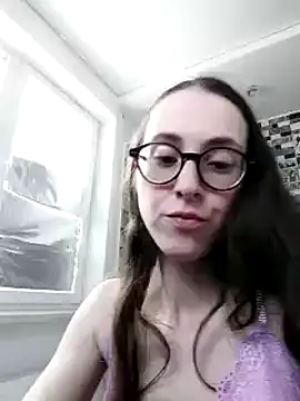 Snapshot of MartiniiSelenna chatting on 02.20.25 MartiniiSelenna online show from 02.20.25