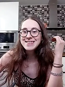 Snapshot of MartiniiSelenna chatting on 03.10.25 MartiniiSelenna online show from 03.10.25