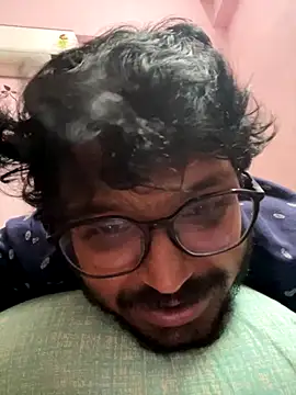 Snapshot of Yours_Teluguboii chatting on 10.08.25 Yours Teluguboii online show from 10.08.25