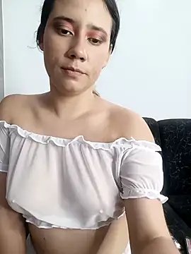 lovely kitt online show from 02.06.25