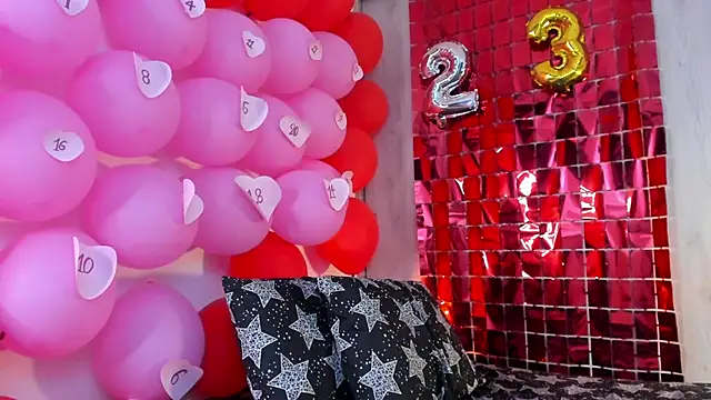 lovely kitt online show from 02.17.25