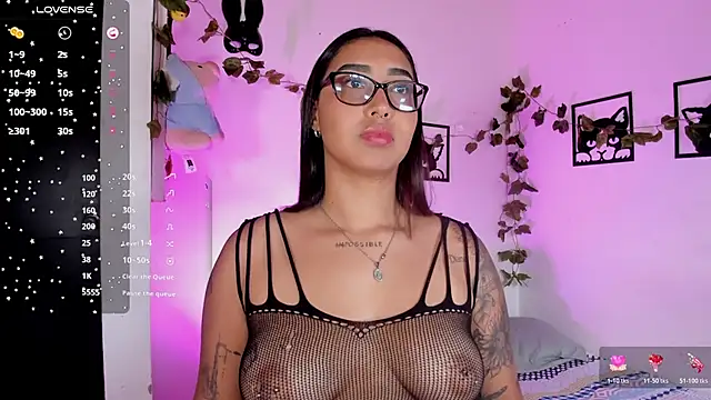 melanieecox online show from 12.14.25