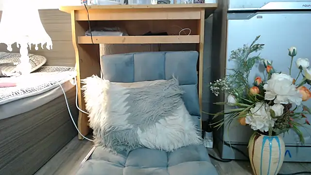 yang hiii online show from 03.14.25