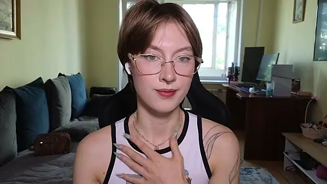 Snapshot of MalvinaBlum chatting on 06.11.26 MalvinaBlum online show from 06.11.26
