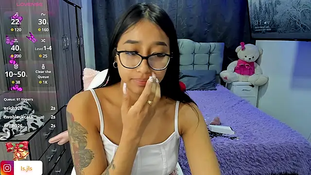 Snapshot of isa_bellaa0 chatting on 01.06.25 isa bellaa0 online show from 01.06.25