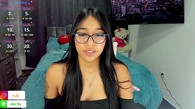 Snapshot of isa_bellaa0 chatting on 01.24.25 isa bellaa0 online show from 01.24.25