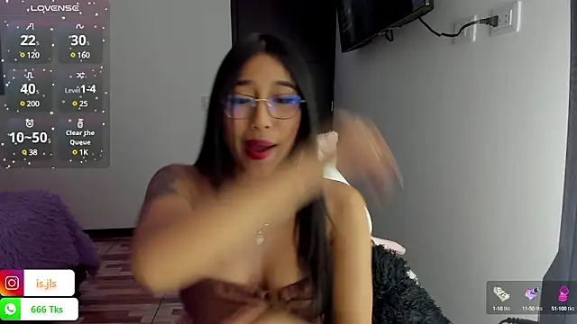 Snapshot of isa_bellaa0 chatting on 03.15.25 isa bellaa0 online show from 03.15.25