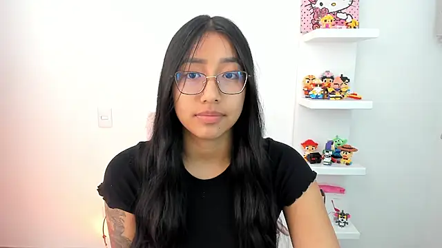 Snapshot of isa_bellaa0 chatting on 09.11.25 isa bellaa0 online show from 09.11.25