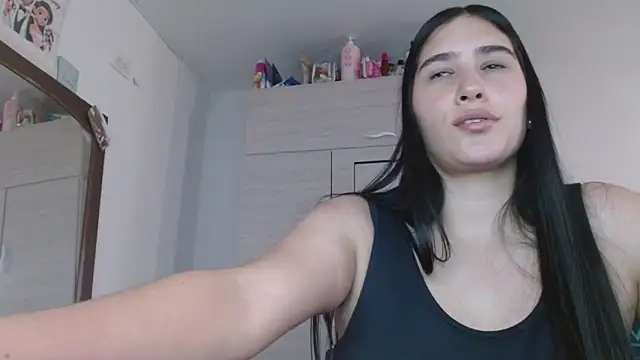 Naomi D online show from 04.13.26