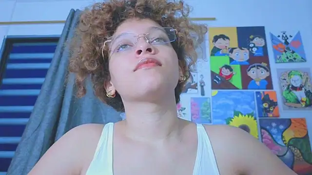 Snapshot of Ada_gales_ chatting on 07.19.26 Ada gales online show from 07.19.26