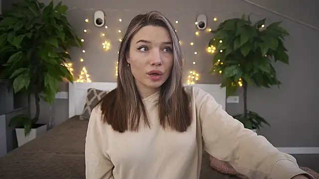 IceDanielles online show from 01.23.25