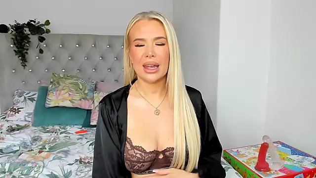 Alexia-Lee online show from 01.14.25