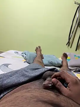 Snapshot of Indian_Dick_Pierced chatting on 03.16.25 Indian Dick Pierced online show from 03.16.25