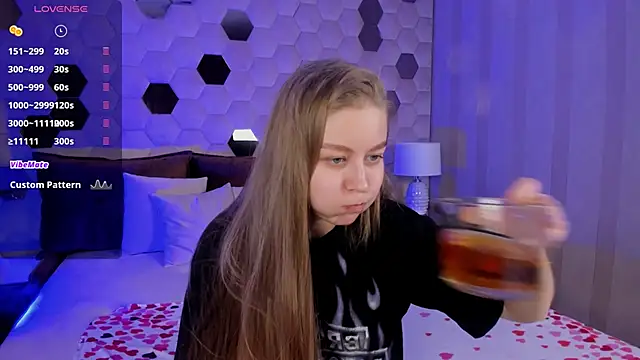 Polumna cute online show from 02.23.25