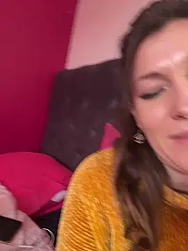 Lwhite1 online show from 02.14.25