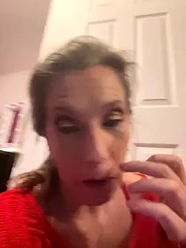 Lwhite1 online show from 10.30.25