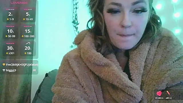 Snapshot of sablemarxx chatting on 12.01.24 sablemarxx online show from 12.01.24