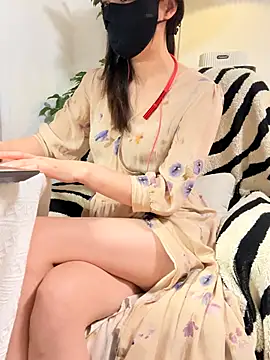 Snapshot of Annabody chatting on 12.05.25 Annabody online show from 12.05.25