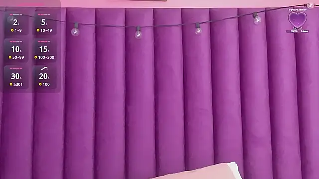Snapshot of littleebonny chatting on 03.19.26 littleebonny online show from 03.19.26