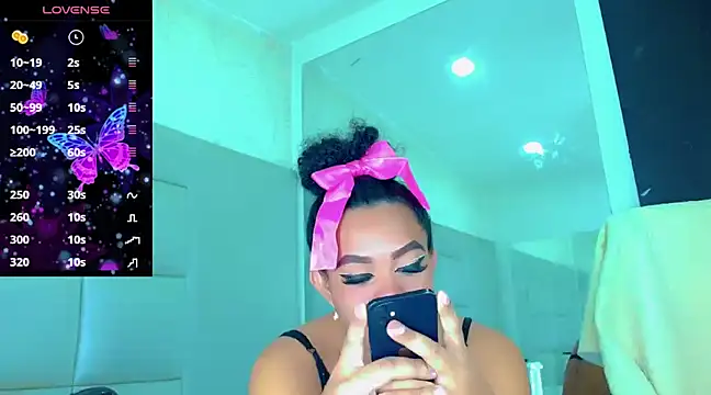 KayleighDreams  online show from 02.23.25