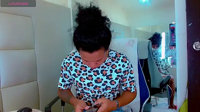 KayleighDreams  online show from 03.13.25