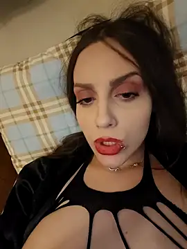 Snapshot of Sexycouplexxx69 chatting on 12.15.24 Sexycouplexxx69 online show from 12.15.24