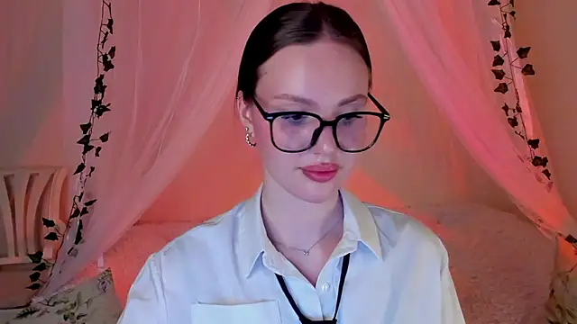 MishkaMe online show from 12.05.24