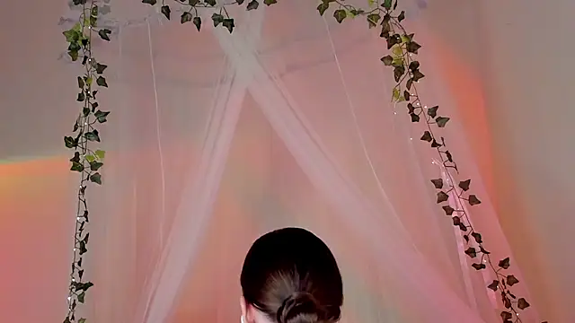 MishkaMe online show from 02.08.25