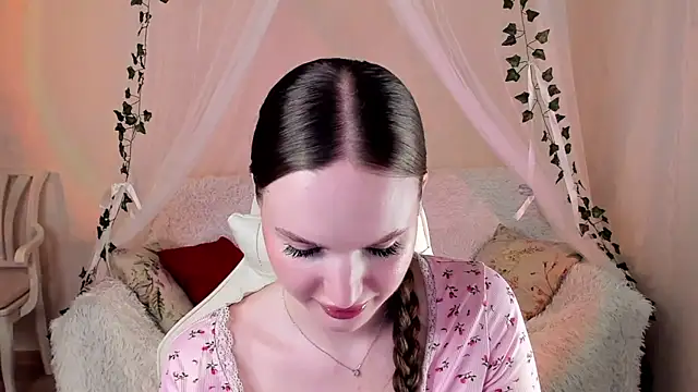 MishkaMe online show from 11.20.25