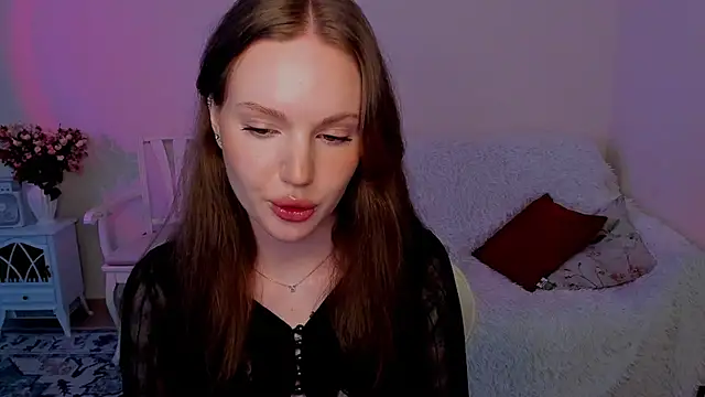Snapshot of MishkaMe chatting on 05.25.26 MishkaMe online show from 05.25.26