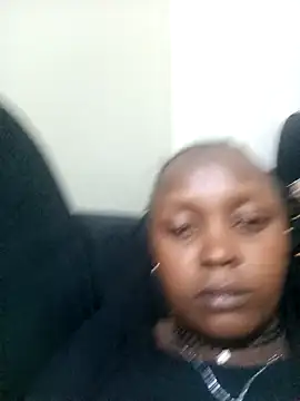 Snapshot of Cute_tamara chatting on 09.25.25 Cute tamara online show from 09.25.25