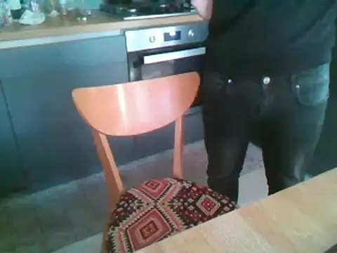 Snapshot of giorgakaci69 chatting on 12.23.24 giorgakaci69 online show from 12.23.24