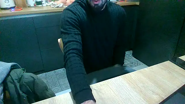 Snapshot of giorgakaci69 chatting on 12.31.24 giorgakaci69 online show from 12.31.24