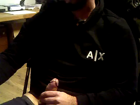 Snapshot of giorgakaci69 chatting on 01.27.25 giorgakaci69 online show from 01.27.25