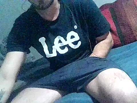 Snapshot of giorgakaci69 chatting on 10.08.25 giorgakaci69 online show from 10.08.25