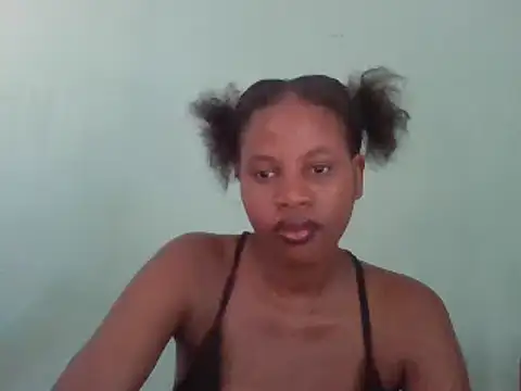 Snapshot of busty_cino chatting on 10.17.25 busty cino online show from 10.17.25