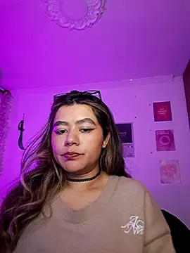 StephaniFox online show from 04.15.26