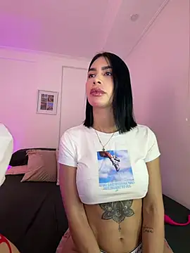 Snapshot of Dj_scarlettmorreti chatting on 05.18.26 Dj scarlettmorreti online show from 05.18.26