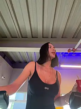 Snapshot of Dj_scarlettmorreti chatting on 05.28.26 Dj scarlettmorreti online show from 05.28.26